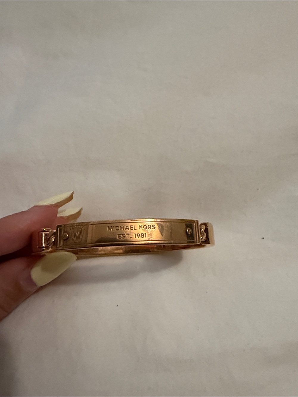 Michael Kors Rose Gold Plaque Hinged Bangle